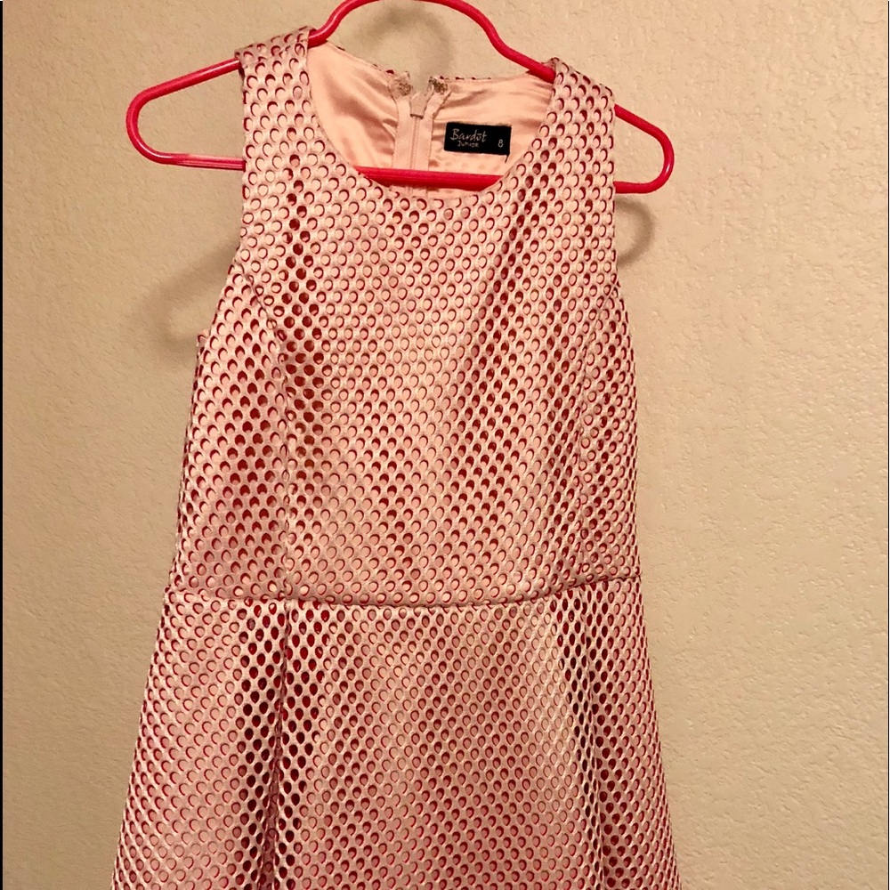 Youth size 8 beautiful Pink Beehive design Dress